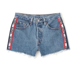 levi's spectator sport